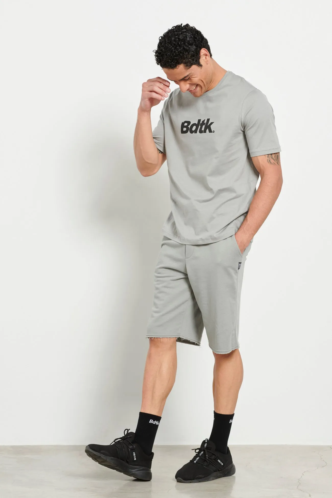 Mens Pants On sports bermuda shorts