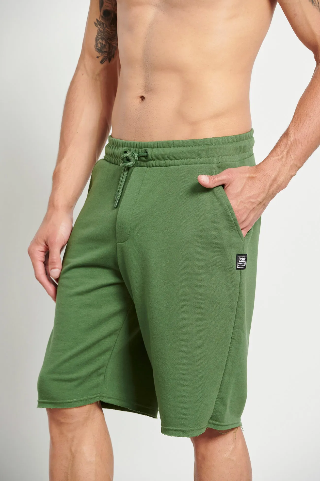 Mens Pants On sports bermuda shorts
