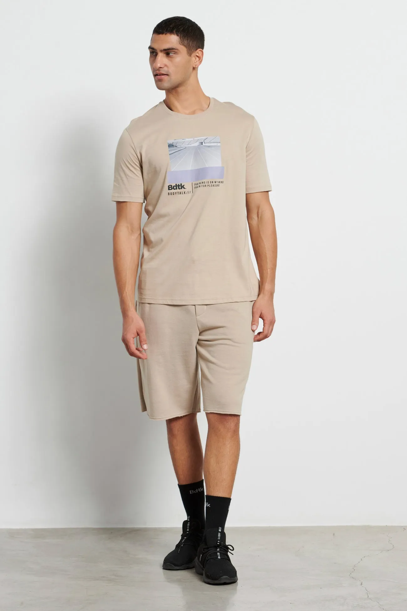 Mens Pants On sports bermuda shorts
